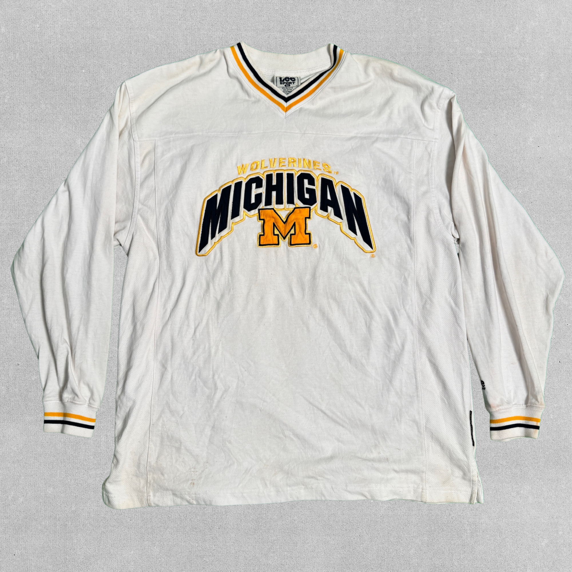 Lee Sport Michigan Long Sleeve Embroidered V-Neck Shirt | XL