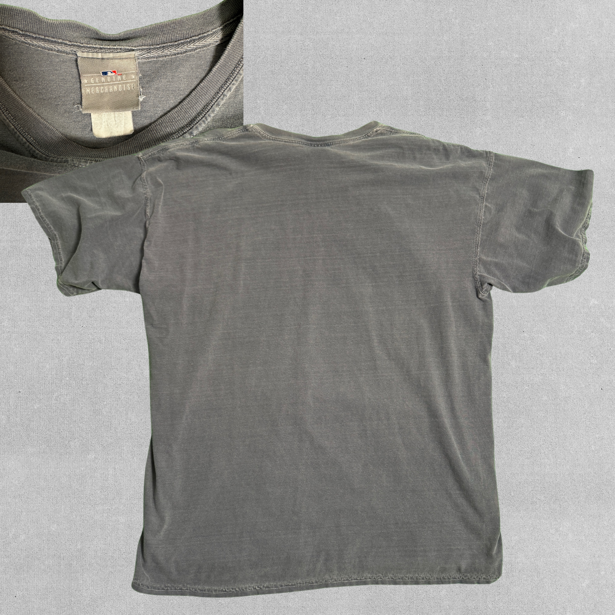 MLB Genuine Merchandise Cleveland Indians 1947 Chief Wahoo Banned Logo Tee | XL